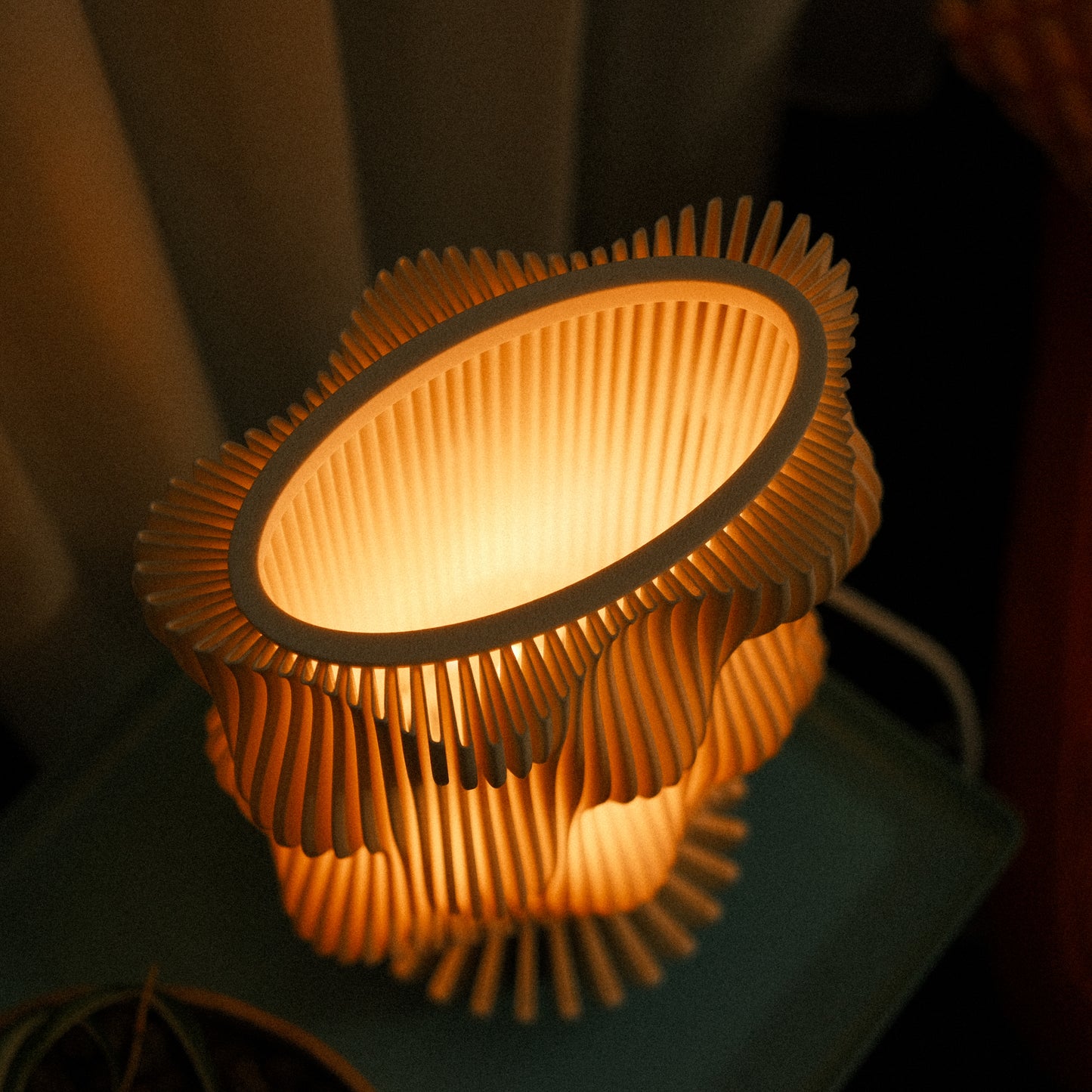 Mocha Lamp – 16