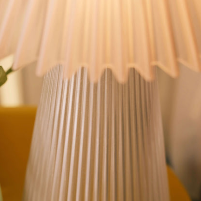 Super Pleaty Lamp