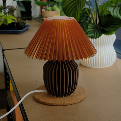 Pleaty Lamp